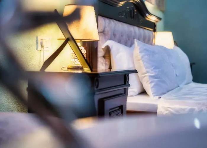 Jmr Royal -Luxury Rooms & Private Sauna